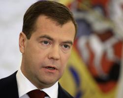 Д.Медведев приветствует решение США отозвать приглашение Украины и Грузии к ПДЧ