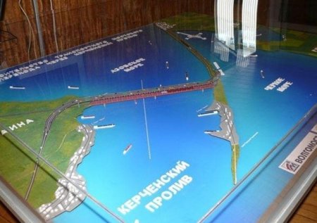 Киев отменяет соглашение с РФ о строительстве моста в Крыму