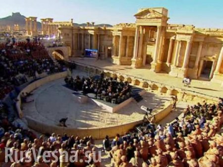 Pray for Palmyra: World-Famous Russian Orchestra Performs in Ancient City