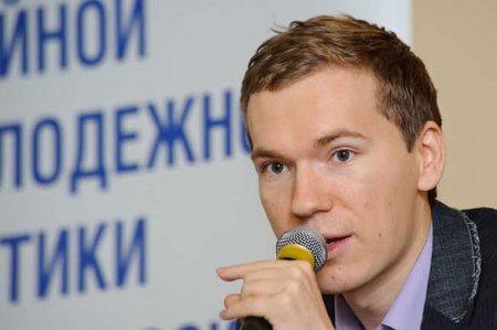 Эдвард Чесноков: Сванидзе готов работать при любой власти, которая обеспечит благосостояние и личную сохранность «говорящей голове»