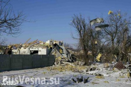 Six houses, school and boiler stations damaged as Kiev shells Donetsk (VIDEO, PHOTOS)