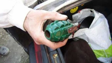 Украинский бартер: под Киевом водитель пытался «рассчитаться» за бензин гра ...