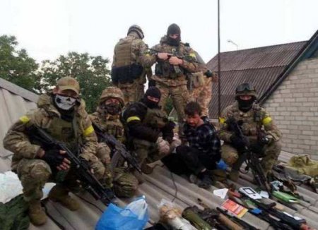 Басурин: Нацгвардия планирует перебросить в район Донецка боевиков «Азова»