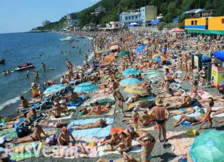 Ready for the beach? Crimea is!