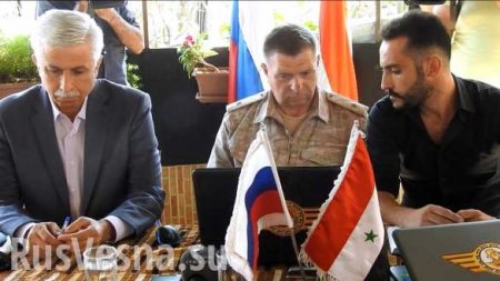 Российские военные впервые усадили за стол переговоров боевиков и сирийских офицеров (ФОТО)