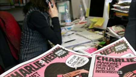      : Charlie Hebdo     