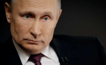 «Должны быть сильными или не будем никакими»: Путин рассказал о «фантастически неожиданном» для него эпизоде из 90-х (ВИДЕО)