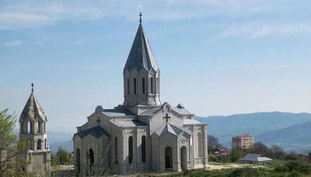 «Варварство»: МИД Армении отреагировал на осквернение храма в Шуши (+ФОТО)