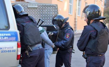Москва и Петербург: начались задержания — смотрим и комментируем протесты с «Русской Весной»