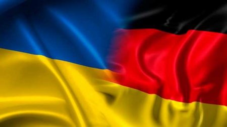 МИД Германии назвал единственный путь для урегулирования ситуации на Украине